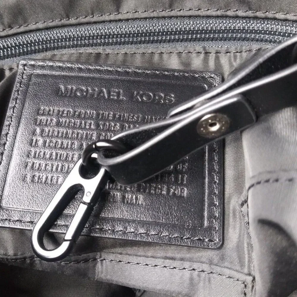 Michael Kors Parker Messenger Bag Black Shoulder Bag